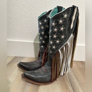 Gently Used CORRAL WOMEN'S LAMB STARS INLAY & STUDS WESTERN BOOTS - SNIP TOE